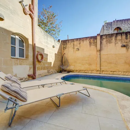 Premium 4br With Pool, Space & Style فيلة *