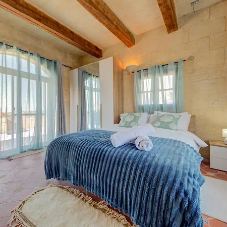 Premium 4br With Pool, Space & Style וילה Sannat
